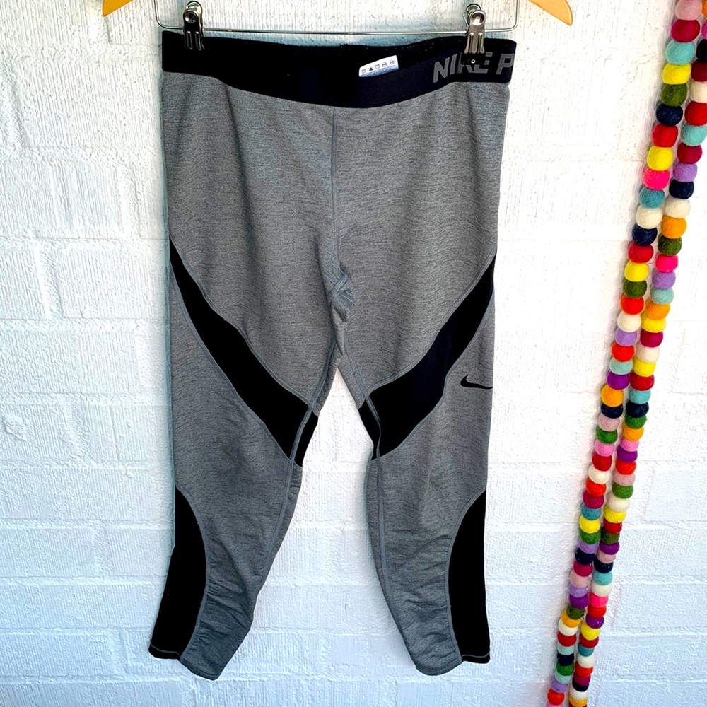 Nike Pro Yoga Running Leggings sz L